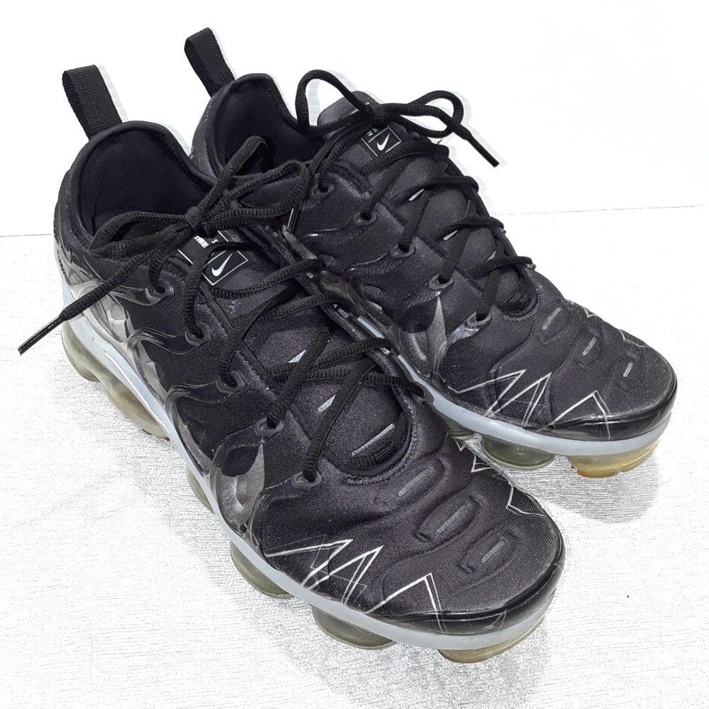 Nike Air Vapormax Plus Shark La Requin Gray & Black  10.5